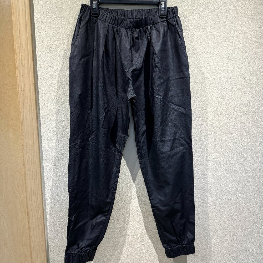 Sparkle and Fade Joggers NWT